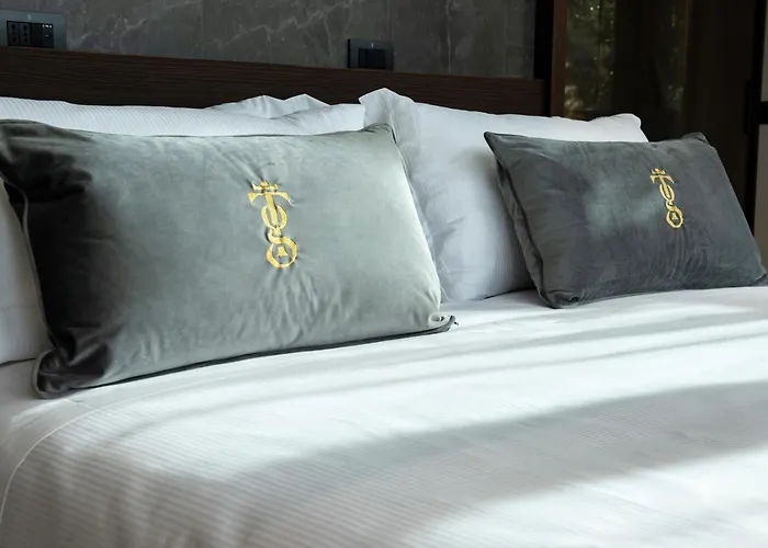 Gold Tower Lifestyle Hotel